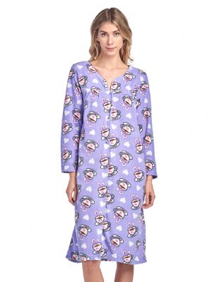 Casual Nights Women's Printed Fleece Snap-Front Lounger House Dress - #1 Purple - Please use this size chart to determine which size will fit you best, if your measurements fall between two sizes we recommend ordering a larger size as most people prefer their sleepwear a little looser. Medium: Measures US Size 68, Chests/Bust 35-36" Large: Measures US Size 10-12, Chests/Bust 37-38" X-Large: Measures US Size 12-14, Chests/Bust 38.5-41" XX-Large: Measures US Size 16-18, Chests/Bust 41.5-44" XXX-Large: Measures US Size 18-20, Chests/Bust 44.5-46"This Long Sleeve Housecoat Duster from Casual Nights Lounge and Sleepwear Collection, designed in pretty prints 7 patterns. Features: 100% Polyester cozy Fleece constructions, V-neckline, Piping trim, 2 handy pockets, the perfect knee approx. 41 length, easy snap front closure sets this muumuu lounger apart from the rest, youll love slipping it on and feel comfortable to wear around the house as day dress or to sleep in.