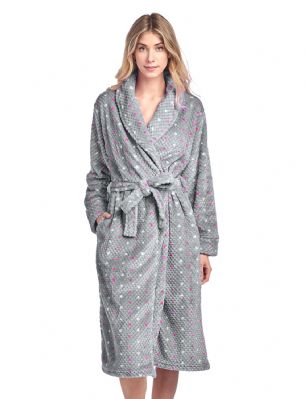 Casual Nights Women's Dot Long Sleeve Mini Popcorn Fleece Plush Robe - Grey - Sizing Recommendations: Size Medium (4-6) Large (8-10) X-Large (12-14) XX-Large (16-18)Wrap around in comfort with this cozy warm Plush Fleece Robe From Casual Nights, Exceptionally lightweight Bathrobe with Fun and elegant prints. Featuring a shawl collar and foldover cuffs, Long sleeves, matching self-Tie belt, Attached inner tie and 2 hand Pockets. Effortless Design perfect for Lounging, Relaxing or just layering on.