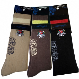 Ed Hardy Love Kill Slowly  Men's Crew Socks - This super stylish Ed HardyLove Kill Slowly Crew Sockwill make you never want to wear anything else again. Its from theMen's Crew Sockcollection and features the vibrantLove Kill Slowlygraphics. Features Don Ed Hardy signature.