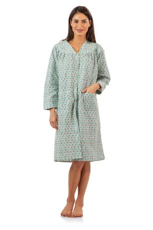 Casual Nights Women's Garden Flannel Duster Dress - Green - Floral, Casual Nights Flannel Cotton Housecoat Lounger is warm and comfy, made out of a lightweight soft 100% cotton breathable fabric that's cozy, non- irritating and feels great on skin. Night dress features: Long sleeve, V-neck neckline with stitching detail, easy snap front closure, beautiful flower prints, 2 front pockets, knee length approx. 39" inches. A comfortable loose fit style perfect to lounge around the house, relax in, or for sleeping. Order a size up for more roominess, might shrink.