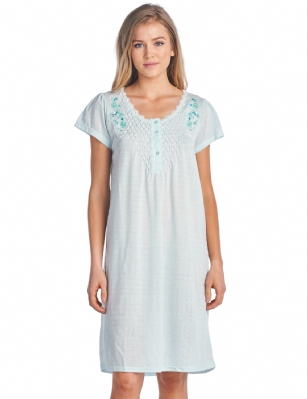 Casual Nights Women's Fancy Lace Flower Short Sleeve Nightgown - Embroidered/Green - Sizing Recommendations: Medium (4-6) Large (8-10) X-Large (12-14) XX-Large (16-18) XXX-Large (18-20), Order one size up for more a relaxed fit Hit the sack in total comfort with this Soft and lightweight cotton blend Nightgown from Casual Nights in a fun Floral and Polka Dots prints. Nightshirt features: 5 Button closure, round neck, short sleeves, detailed with lace, tucks and embroidery for an extra feminine touch. Approximately 40" from shoulder to hem. A comfortable fit perfect for sleeping or lounging around.