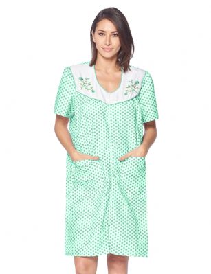 Casual Nights Women's Zipper Front House Dress Short Sleeves Embroidered Seersucker Housecoat Duster Lounger - Dots Green - This lightweight Cute and comfortable House coat with full Zipper front closure dress Duster for ladies from the Casual Nights Lounge and Sleepwear robes Collection, Thin and light spring/time - summer house robe in polka dots pattern design. this easy to wear dress bathrobe is made of 55% Cotton, 45% Polyester Seersucker woven fabric, perfect for spring and summer! The sleep Housedress Features: Cap sleeve gown with full zip up, zip down front closure for easy wearing and easy slipping on/off, flattering sweetheart neckline with piping and feminine floral Embroidery on solid white yoke, 2 roomy front hand pockets, knee length approx. 40. This lounge wear muumuu dress has a relaxed comfortable fit and comes in regular and plus sizes S, M, L, XL, 2X, 3X, 4X. versatile multi uses, throw over your clothes as house robe while cleaning, washing and cooking, wear around the house as relaxed home day waltz dress, a nightgown to sleep in the spring and hot summer nights as a sleepshirt dress, This sleep robe gown is perfect to use for maternity, labor/delivery, hospital gown. Makes a perfect Mothers Day gift for your loved ones, mom, older women or elderly grandmother. Even beautiful enough for outside shopping and walking, comfortable enough for everyday use around the house. Please use our size chart to determine which size will fit you best, if your measurements fall between two sizes, we recommend ordering a larger size as most people prefer their sleepwear a little looser. Small: Measures US Size 4-6, Chests/Bust 34"-35" Medium: Measures US Size 8-10, Chests/Bust 36"-37" Large: Measures US Size 1214, Chests/Bust 38"-40" X-Large: Measures US Size 16-18, Chests/Bust 41"-43" XX-Large: Measures US Size 18W-20W, Chests/Bust 46-48" 3X-Large: Measures US Size 22W-24W, Chests/Bust 50-52" 4X-Large: Measures US Size 26-28, Chests/Bust 54-56" 