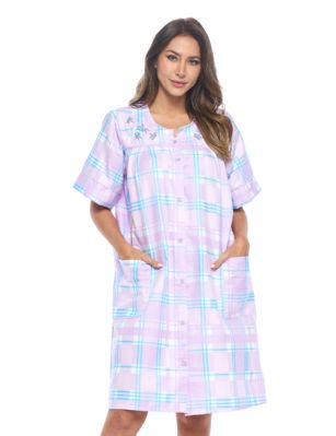 Casual Nights Women's Snap Front House Dress Short Sleeve Seersucker Duster Housecoat Lounger - Plaid Purple - This lightweight Cute and comfortable House coat with Snaps down front closure Duster for ladies from the Casual Nights Loungewear and Sleepwear robes Collection, Thin and light house robe, in Beautiful Gingham print pattern designs. this easy to wear dresscoat bathrobe is made of 15% Cotton, 85% Poly , perfect for spring and summer! The sleep Housedress Features: short sleeves gown with full Snaps front closure for easy wearing and easy slipping on/off, flattering round crew scoop neck with front white yoke, 2 roomy side seam hand pockets, knee length approx. 40 Shoulder to hem. This lounge wear muumuu dress has a relaxed comfortable fit and comes in regular and plus sizes S, M, L, XL, 2X, 3X, 4X. All year winter and summer versatile multi uses, throw over your clothes as house robe while cleaning, washing and cooking, wear around the house as relaxed home day waltz dress, a nightgown to sleep in the spring and hot summer nights as a sleepshirt dress, This sleep robe gown is perfect to use for maternity, labor/delivery, hospital gown. Makes a perfect Mothers Day gift for your loved ones, mom, older women or elderly grandmother. Even beautiful enough for outside shopping and walking, comfortable enough for everyday use around the house. Please use our size chart to determine which size will fit you best, if your measurements fall between two sizes, we recommend ordering a larger size as most people prefer their sleepwear a little looser. Small: Measures US Size 4-6, Chests/Bust 34"-35" Medium: Measures US Size 8-10, Chests/Bust 36"-37" Large: Measures US Size 1214, Chests/Bust 38"-40" X-Large: Measures US Size 16-18, Chests/Bust 41"-43" XX-Large: Measures US Size 18W-20W, Chests/Bust 46-48" 3X-Large: Measures US Size 22W-24W, Chests/Bust 50-52" 4X-Large: Measures US Size 26-28, Chests/Bust 54-56" 