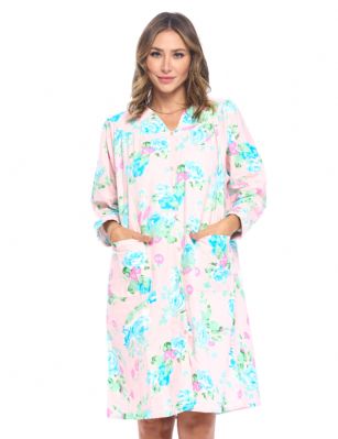 Casual Nights Women's Floral Snap Front Flannel Duster Long Sleeve Lounger Dress - Pink - Use Our size chart to determine your size, we recommend ordering a larger size for a more relaxed fit, ALLOW SHRINKAGE, Size Medium (2-4) Large (6-8) X-Large (10-12) XX-Large (14-16) XXX-Large (16-18) Lounge at ease in this Casual Nights Flannel Lounger House Dress for Women, designed with a comfortable loose fit style. The Duster Gown features: Long sleeves. V neck with stitching detail. Easy 6 full front snap down closure making it very easy to put on and take off. 2 Large handy patch pockets. Waltz knee length, Length Measures approx. 40 inches. The Casual Nights Modest Lounge robe, is made with durable ultra-soft 100% Cotton fabric, designed to give you that soft and warm touch that feels great against skin. This Ladies house gown Is the perfect choice for new moms lounging around the house in comfort using it as a cover up, in rehab, hospital robe for moms to be or surgery recovery. Makes an Excellent Holiday Gift idea for any special women in your life, for any special occasions such as; Mothers Day, Christmas, or Birthdays! She will sure love it!!