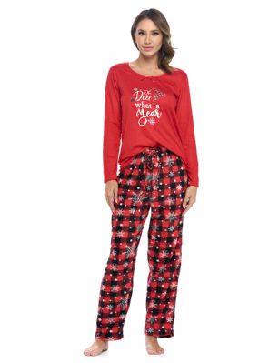 Casual Nights Women's Jersey Knit Long-Sleeve Top and Mircro Fleece Bottom Pajama Set - #1 Red Buffalo Snowflake - Please use this size chart to determine which size will fit you best, if your measurements fall between two sizes we recommend ordering a larger size as most people prefer their sleepwear a little looser. Medium: Measures US Size 68, Chests/Bust 35-36" Large: Measures US Size 10-12, Chests/Bust 37-38" X-Large: Measures US Size 12-14, Chests/Bust 38.5-41" XX-Large: Measures US Size 16-18, Chests/Bust 41.5-44" XXX-Large: Measures US Size 18-20, Chests/Bust 44.5-46"This Knit Top & Micro Fleece PJs Set for ladies from the Casual Nights Loungewear and Sleepwear Collection Designed in Adorable and fun screen prints & patterns. Sleep Tee shirt is made from ultra-soft 55% Cotton 45% Polyester. While the Sleep Pants is made of 100% Poly MicroFleece material. It'll keep you warm and comfortable during the cold winter days yet stylish at the same time. Features a Long sleeve pull over Crew Neckline with satin bow-tie at neck, Coordinating Fleece Pajama pant features; Elasticized waist and drawstring bow tie closure for added comfort and easy pull on, approx 29-30" inseam. This Two-piece comfort sleepwear PJ set is perfect for sleeping or lounging around the House. Soft to touch feels great against skin, you will not want to get them off! Makes a thoughtful gift for girl pajama party, teen birthdays, Mother's Day, Christmas holiday and any other special occasions!.